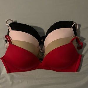 Victoria Secret Push-Up Bra x4